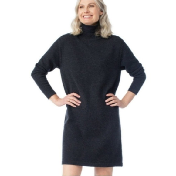 WVN Black Turtleneck Sweater Dress - Picture 13 of 14